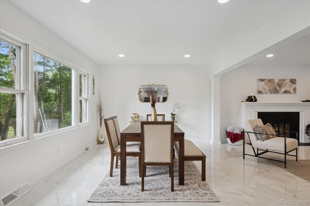 47103 Timberlane Street, Northville, MI 48167