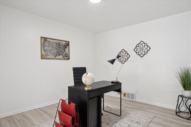 47103 Timberlane Street, Northville, MI 48167