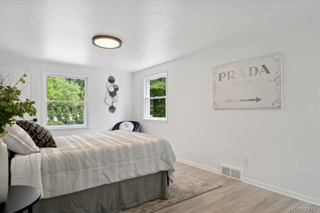 47103 Timberlane Street, Northville, MI 48167