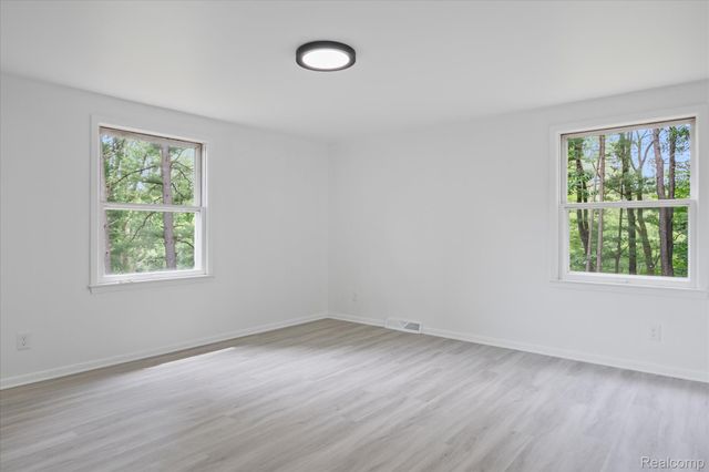 47103 Timberlane Street, Northville, MI 48167