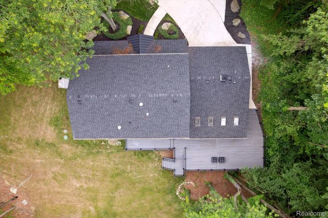 47103 Timberlane Street, Northville, MI 48167