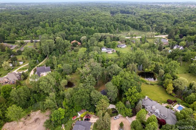 47103 Timberlane Street, Northville, MI 48167