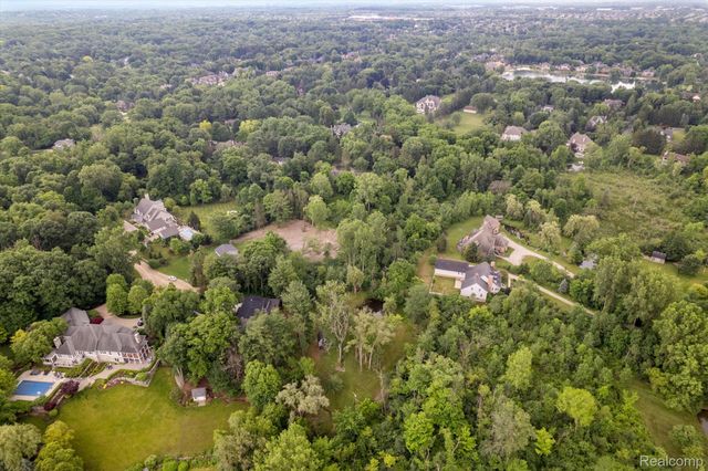 47103 Timberlane Street, Northville, MI 48167