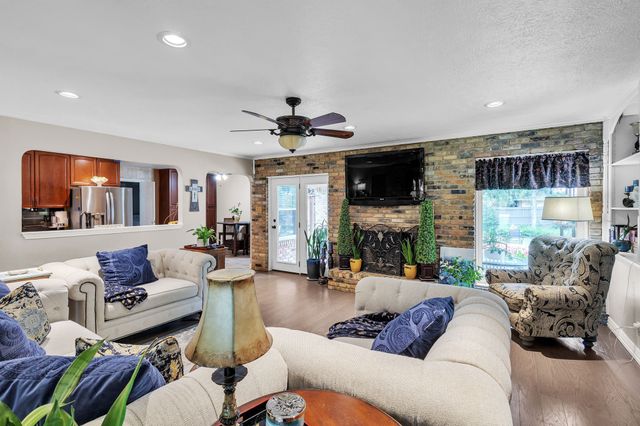 2313 Vega Street, Grand Prairie, TX 75050