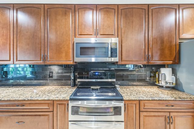 2313 Vega Street, Grand Prairie, TX 75050
