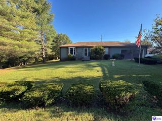 306 Valley View Drive, Radcliff, KY 40160