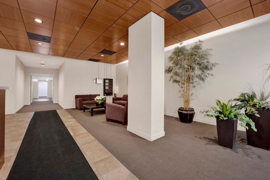 3110 N Sheridan Road 1607, Chicago, IL 60657 — photo 2