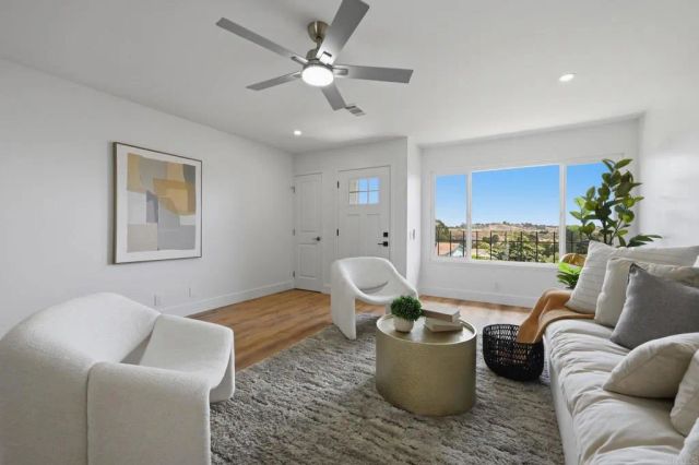 3839 Vista Campana S 44, Oceanside, CA 92057