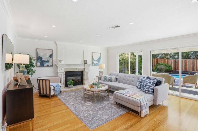 1020 Quartermaster Canyon Rd, San Ramon, CA 94582