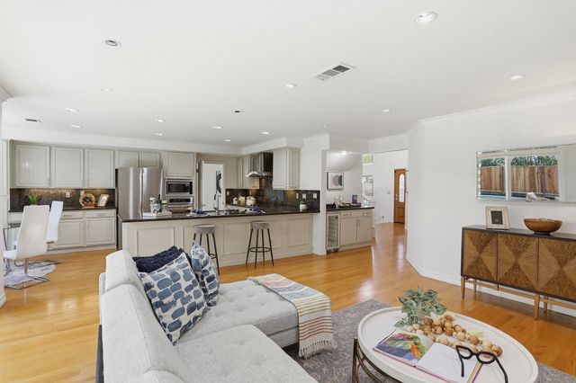 1020 Quartermaster Canyon Rd, San Ramon, CA 94582