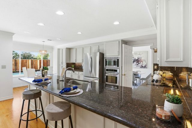 1020 Quartermaster Canyon Rd, San Ramon, CA 94582