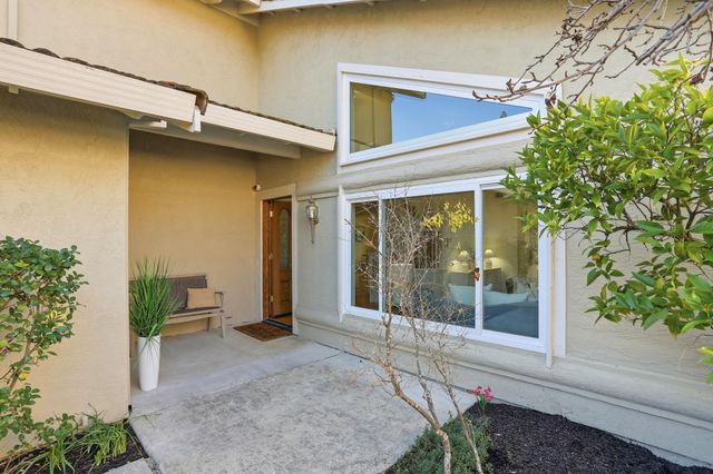 1020 Quartermaster Canyon Rd, San Ramon, CA 94582