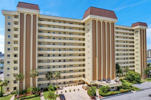 4550 COVE CIRCLE 303, St Petersburg, FL 33708