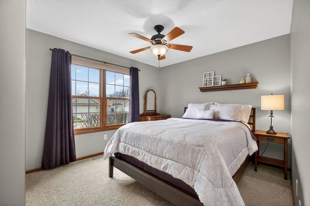 617 N 6th Street Circle, Princeton, IA 52768