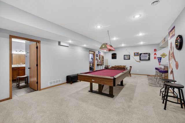 617 N 6th Street Circle, Princeton, IA 52768