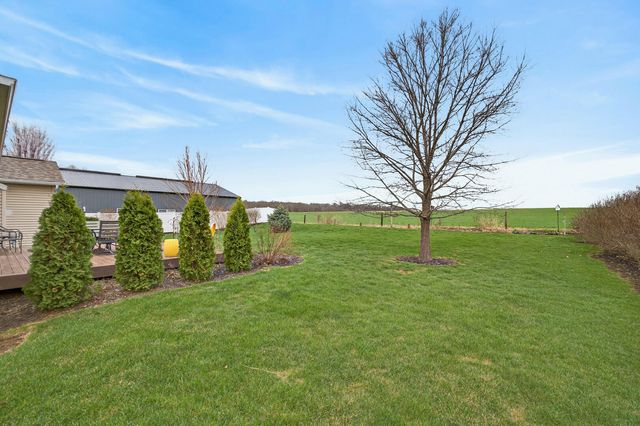 617 N 6th Street Circle, Princeton, IA 52768