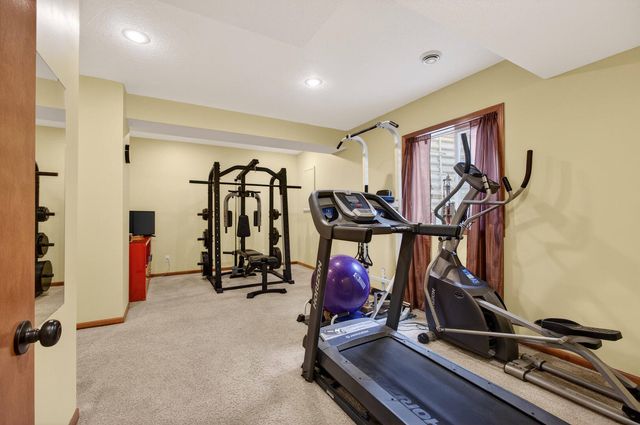 617 N 6th Street Circle, Princeton, IA 52768