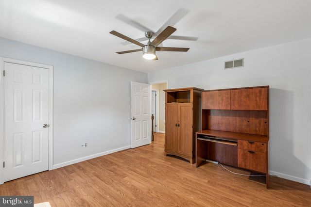 1375 DOWNING DR, Hatfield, PA 19440