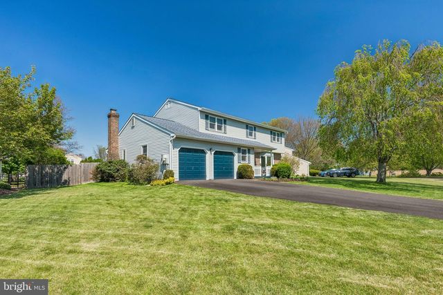 1375 DOWNING DR, Hatfield, PA 19440