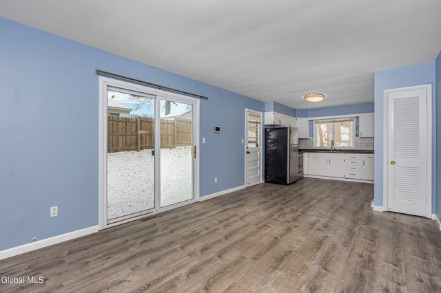 7 A Elgin Street, Colonie, NY 12205