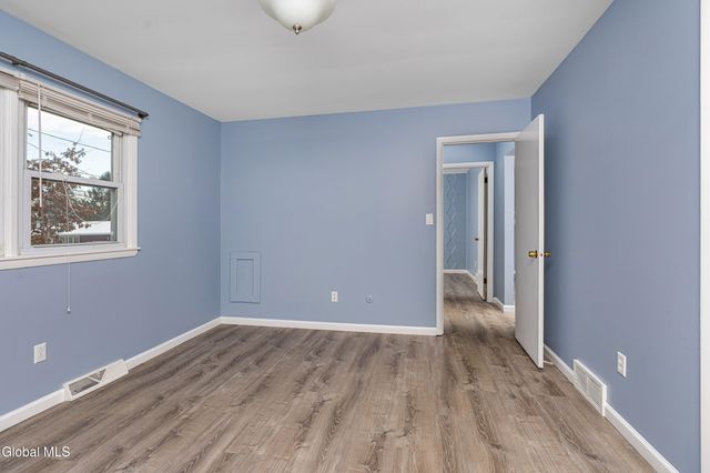 7 A Elgin Street, Colonie, NY 12205