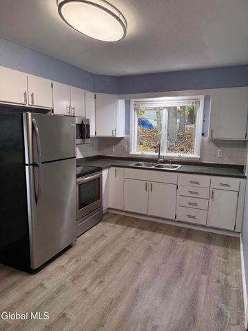 7 A Elgin Street, Colonie, NY 12205