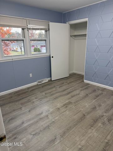 7 A Elgin Street, Colonie, NY 12205