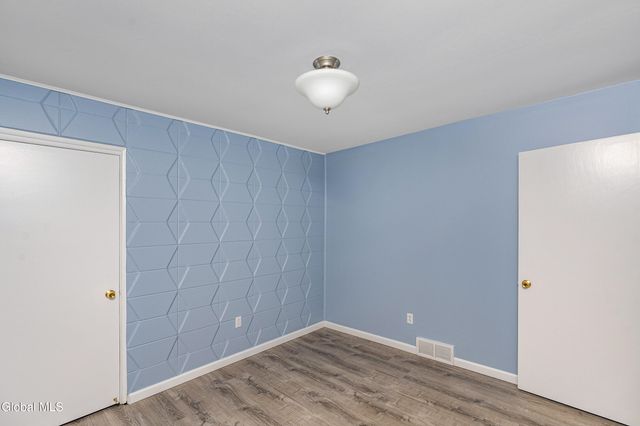 7 A Elgin Street, Colonie, NY 12205