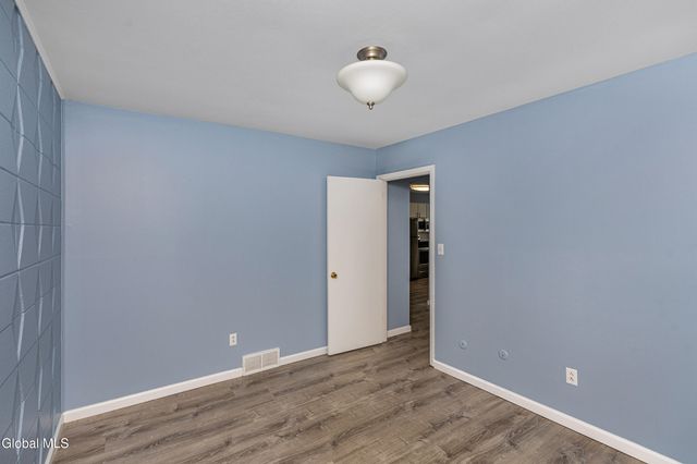 7 A Elgin Street, Colonie, NY 12205