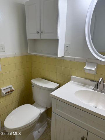 7 A Elgin Street, Colonie, NY 12205