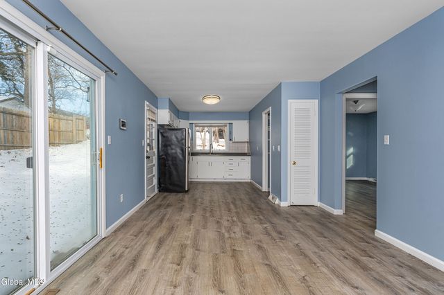 7 A Elgin Street, Colonie, NY 12205