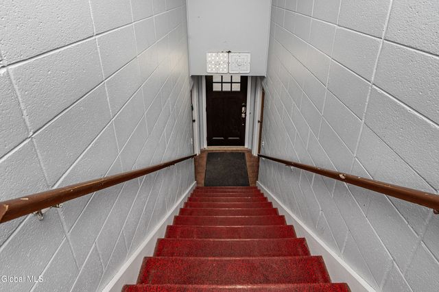 7 A Elgin Street, Colonie, NY 12205