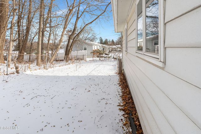 7 A Elgin Street, Colonie, NY 12205