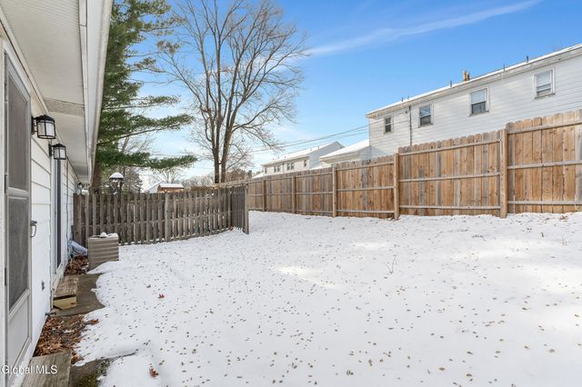 7 A Elgin Street, Colonie, NY 12205