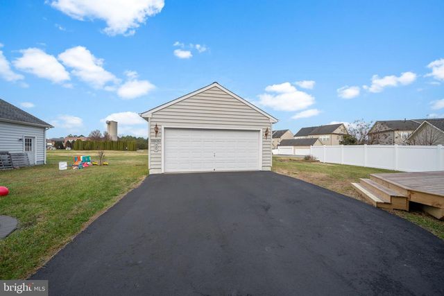 327 CARLTON DR, Milton, DE 19968