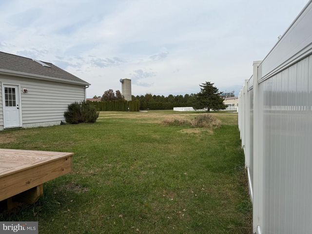 327 CARLTON DR, Milton, DE 19968