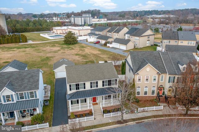 327 CARLTON DR, Milton, DE 19968