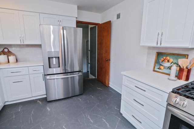 4405 Rosemary Parkway, Columbus, OH 43214