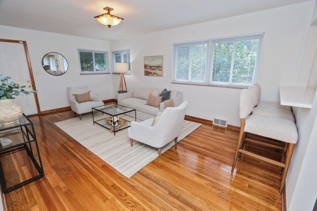 4405 Rosemary Parkway, Columbus, OH 43214