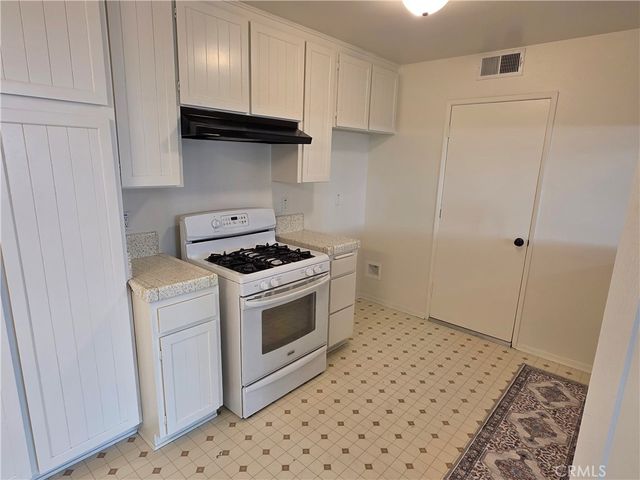 850 Vallejo, Simi Valley, CA 93065