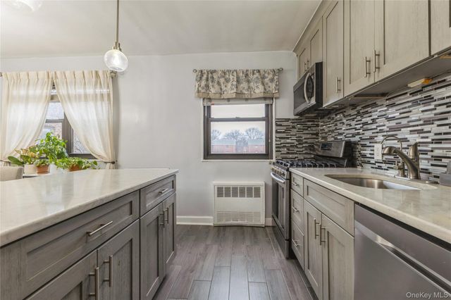 155-30 86th Street 30, Howard Beach, NY 11414