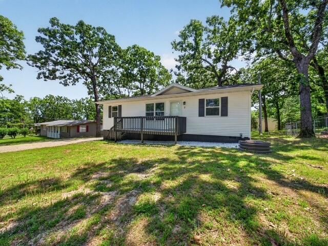 5 Golden Drive, Kimberling City, MO 65686