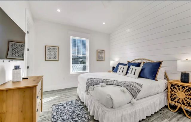 2210 AVENUE A, Bradenton Beach, FL 34217