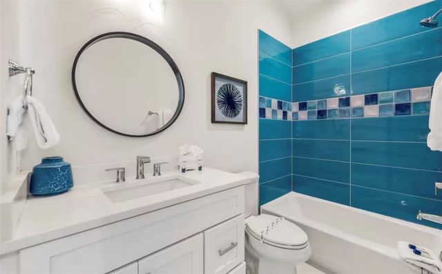 2210 AVENUE A, Bradenton Beach, FL 34217