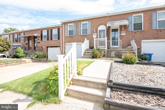 4225 CHALFONT PL, Philadelphia, PA 19154