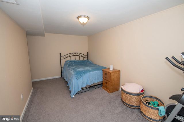4225 CHALFONT PL, Philadelphia, PA 19154