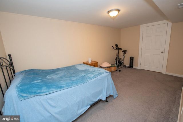 4225 CHALFONT PL, Philadelphia, PA 19154