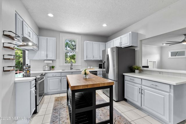 4227 WOODMERE Street, Jacksonville, FL 32210