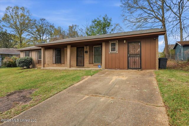 1511 Lowery Lane, Jackson, MS 39209