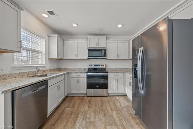 4604 Heatherly Road, Winston-salem, NC 27105